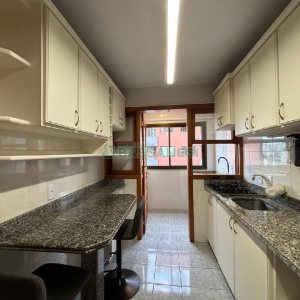 Apartamento com 68m², 2 dormitórios, 1 vaga, no bairro Marechal Floriano em Caxias do Sul para Alugar