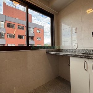 Apartamento com 68m², 2 dormitórios, 1 vaga, no bairro Marechal Floriano em Caxias do Sul para Alugar