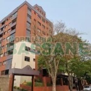 Apartamento com 68m², 2 dormitórios, 1 vaga, no bairro Marechal Floriano em Caxias do Sul para Alugar
