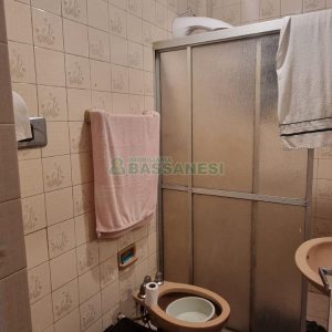 Apartamento com 65m², 2 dormitórios, 1 vaga, no bairro Centro em Caxias do Sul para Comprar