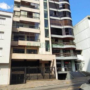 Loja com 196m², no bairro São Pelegrino em Caxias do Sul para Comprar