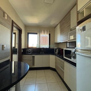 Apto Mobiliado com 110m², 3 dormitórios, 2 vagas, no bairro Pio X em Caxias do Sul para Alugar