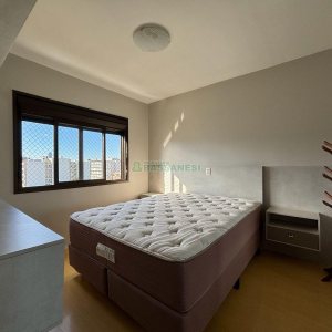 Apto Mobiliado com 110m², 3 dormitórios, 2 vagas, no bairro Pio X em Caxias do Sul para Alugar