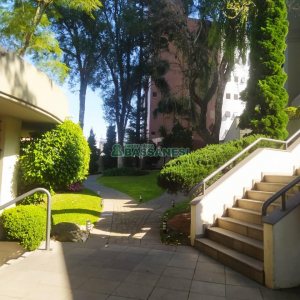 Apto Mobiliado com 110m², 3 dormitórios, 2 vagas, no bairro Pio X em Caxias do Sul para Alugar