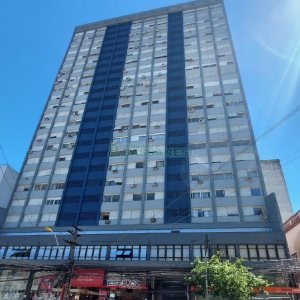 Apartamento com 150m², 3 dormitórios, 1 vaga, no bairro Centro em Caxias do Sul para Alugar ou Comprar