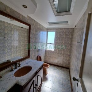 Apto/Cobertura com 207m², 3 dormitórios, 2 vagas, no bairro Rio Branco em Caxias do Sul para Comprar