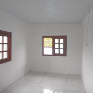 Casa com 99m², 3 dormitórios, 1 vaga, no bairro Rio Branco em Caxias do Sul para Comprar