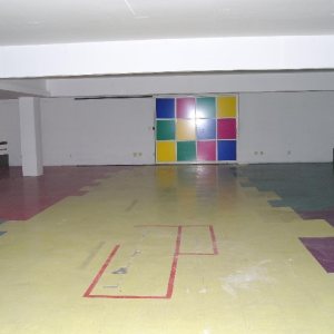 Loja com 852m², 4 vagas, no bairro São Pelegrino em Caxias do Sul para Alugar