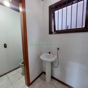 Loja Mobiliada com 153m², no bairro São Ciro em Caxias do Sul para Alugar