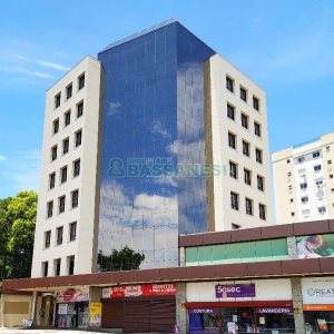 Predio com 1350m², 35 vagas, no bairro Santa Catarina em Caxias do Sul para Alugar