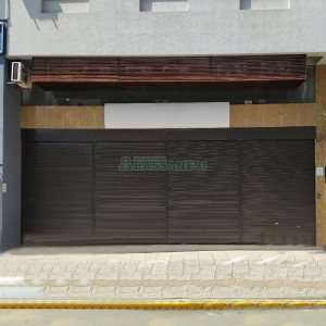 Loja com 200m², 4 vagas, no bairro Lourdes em Caxias do Sul para Alugar