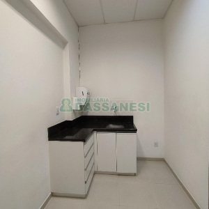 Loja com 200m², 4 vagas, no bairro Lourdes em Caxias do Sul para Alugar