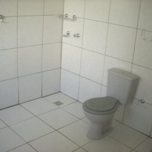 Casa Comercial, 3 dormitórios, 1 vaga, no bairro Centro em Caxias do Sul para Alugar