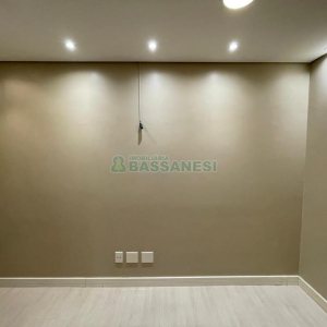 Sala com 84m², no bairro Centro em Caxias do Sul para Comprar