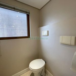 Sala com 84m², no bairro Centro em Caxias do Sul para Comprar