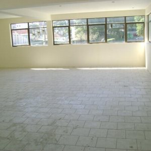 Loja com 167m², 1 vaga, no bairro Centro em Caxias do Sul para Alugar