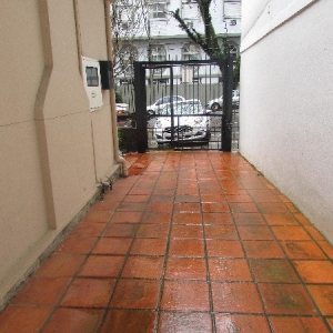 Casa Comercial com 300m², 3 dormitórios, 3 vagas, no bairro Centro em Caxias do Sul para Comprar