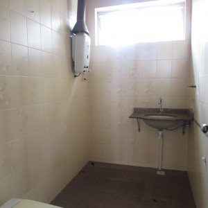 Casa Comercial com 300m², 3 dormitórios, 3 vagas, no bairro Centro em Caxias do Sul para Comprar