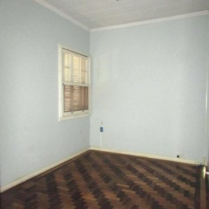 Casa Comercial com 300m², 3 dormitórios, 3 vagas, no bairro Centro em Caxias do Sul para Comprar