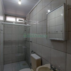 Apto Mobiliado com 35m², 1 dormitório, no bairro Centro em Caxias do Sul para Alugar