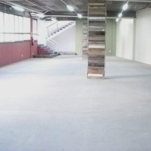 Loja com 350m², no bairro Santa Catarina em Caxias do Sul para Alugar
