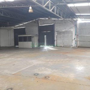 Pavilhão com 400m², no bairro Linha 40 em Caxias do Sul para Alugar