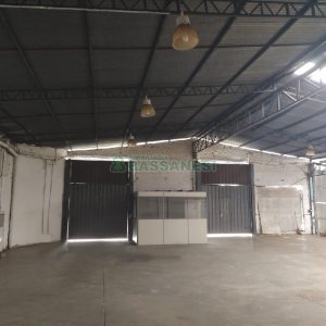 Pavilhão com 400m², no bairro Linha 40 em Caxias do Sul para Alugar