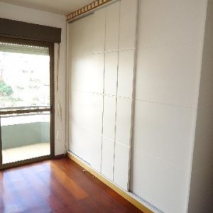 Apartamento com 153m², 3 dormitórios, 2 vagas, no bairro São Leopoldo em Caxias do Sul para Alugar