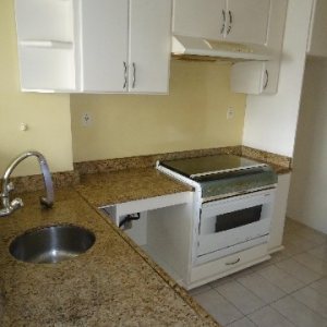 Apartamento com 153m², 3 dormitórios, 2 vagas, no bairro São Leopoldo em Caxias do Sul para Alugar
