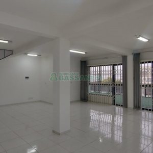 Sala com 95m², no bairro Santa Catarina em Caxias do Sul para Alugar