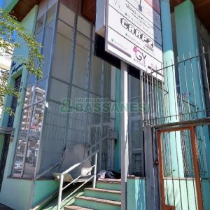 Loja com 425m², no bairro São Pelegrino em Caxias do Sul para Alugar ou Comprar