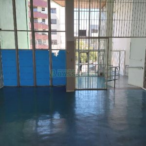 Loja com 425m², no bairro São Pelegrino em Caxias do Sul para Alugar ou Comprar