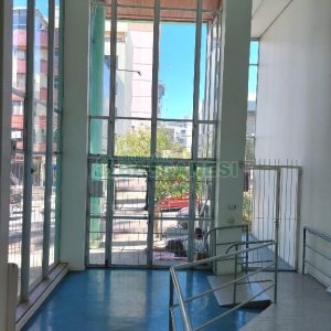 Loja com 425m², no bairro São Pelegrino em Caxias do Sul para Alugar ou Comprar