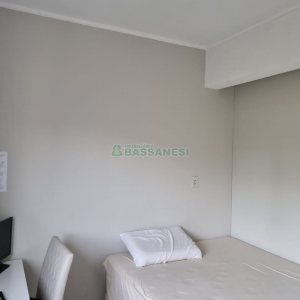 Apartamento com 36m², 1 dormitório, no bairro Lourdes em Caxias do Sul para Comprar