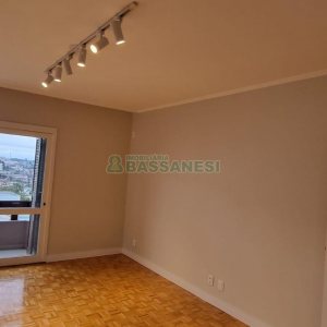 Apartamento com 92m², 2 dormitórios, 1 vaga, no bairro Rio Branco em Caxias do Sul para Comprar