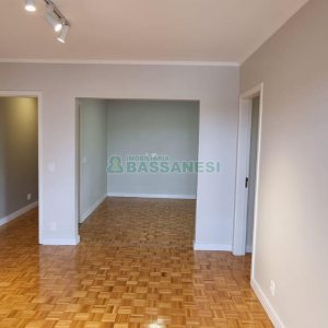 Apartamento com 92m², 2 dormitórios, 1 vaga, no bairro Rio Branco em Caxias do Sul para Comprar