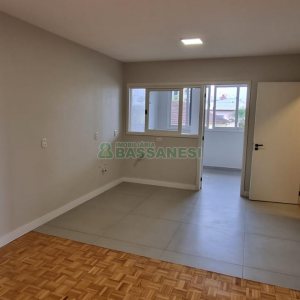 Apartamento com 92m², 2 dormitórios, 1 vaga, no bairro Rio Branco em Caxias do Sul para Comprar