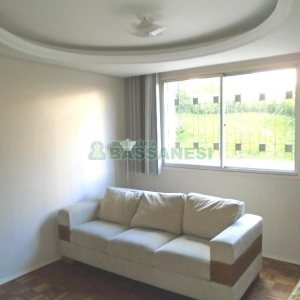 Apto Mobiliado com 85m², 3 dormitórios, 1 vaga, no bairro Centro em Caxias do Sul para Alugar