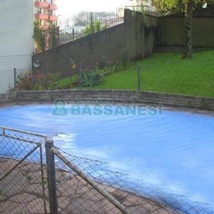 Apto Mobiliado com 85m², 3 dormitórios, 1 vaga, no bairro Centro em Caxias do Sul para Alugar