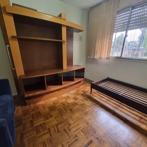 Apto Mobiliado com 85m², 3 dormitórios, 1 vaga, no bairro Centro em Caxias do Sul para Alugar