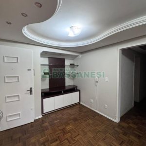 Apto Mobiliado com 85m², 3 dormitórios, 1 vaga, no bairro Centro em Caxias do Sul para Alugar