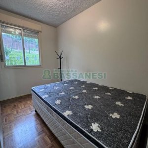 Apto Mobiliado com 85m², 3 dormitórios, 1 vaga, no bairro Centro em Caxias do Sul para Alugar