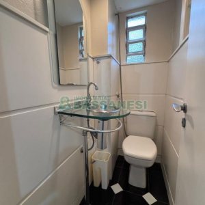 Apto Mobiliado com 85m², 3 dormitórios, 1 vaga, no bairro Centro em Caxias do Sul para Alugar