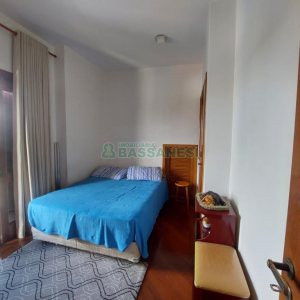 Apartamento com 337m², 4 dormitórios, 1 vaga, no bairro Madureira em Caxias do Sul para Comprar