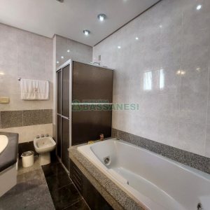 Apartamento com 337m², 4 dormitórios, 1 vaga, no bairro Madureira em Caxias do Sul para Comprar