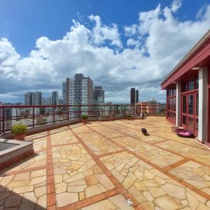 Apartamento com 337m², 4 dormitórios, 1 vaga, no bairro Madureira em Caxias do Sul para Comprar