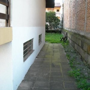 Casa com 160m², 2 dormitórios, 1 vaga, no bairro Sanvitto em Caxias do Sul para Comprar