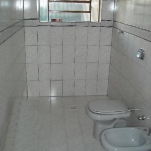 Casa com 160m², 2 dormitórios, 1 vaga, no bairro Sanvitto em Caxias do Sul para Comprar