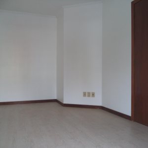 Apartamento com 33m², 1 dormitório, no bairro Centro em Caxias do Sul para Alugar