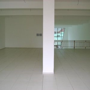 Loja com 1000m², 12 vagas, no bairro São Pelegrino em Caxias do Sul para Alugar